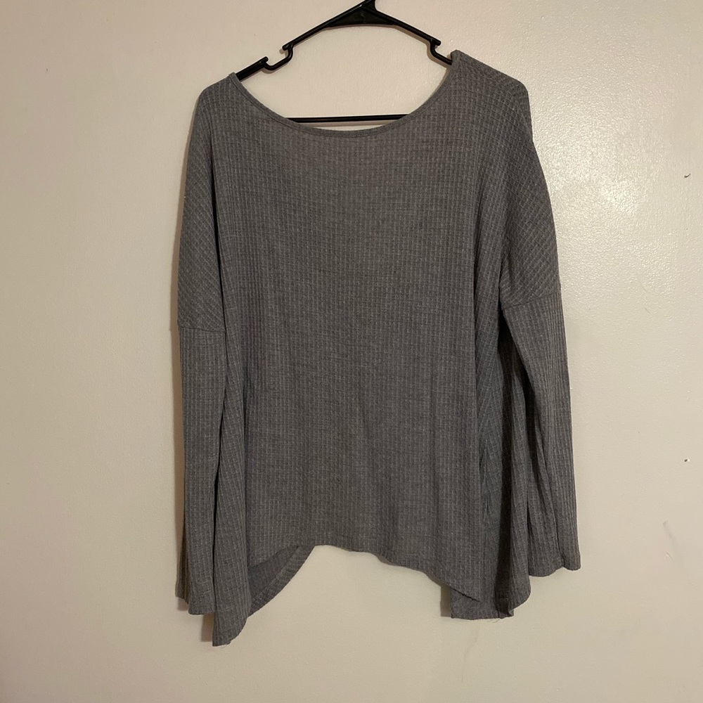 Gray sweater - Picture 2 of 3